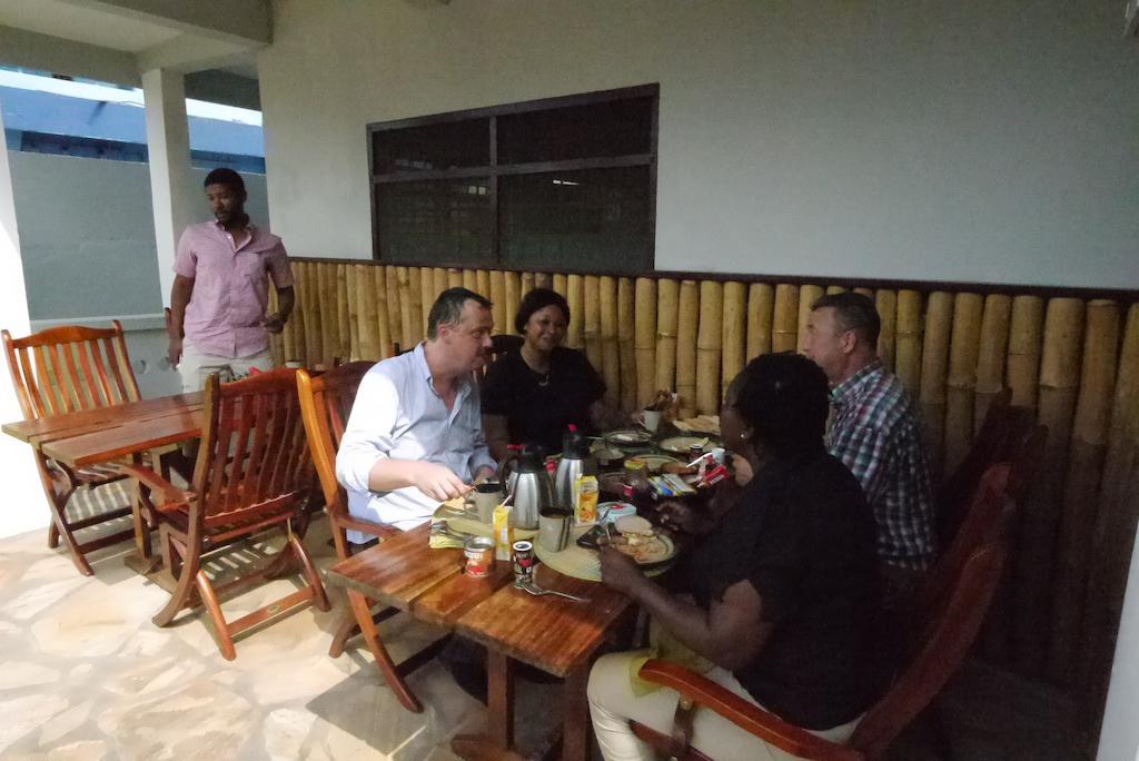 Omanye Lodge Accra Eksteriør billede